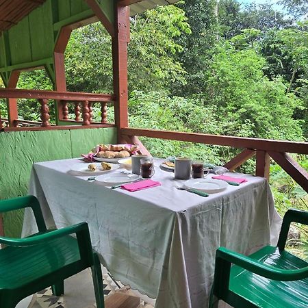 Casas Salomao Santo António Exterior foto