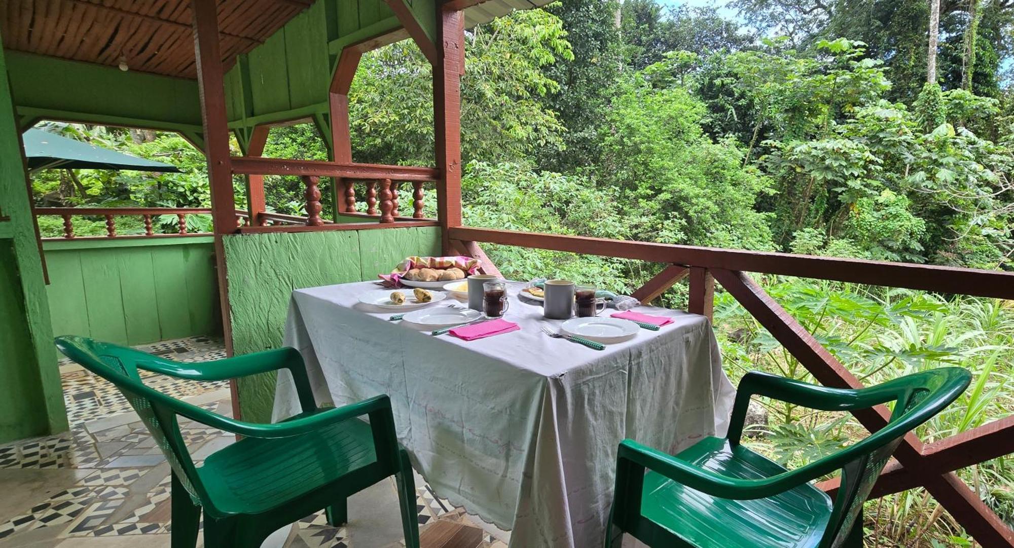 Casas Salomao Santo António Exterior foto